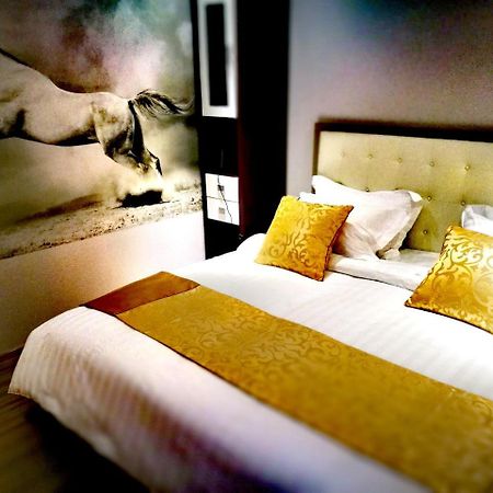 Top Boutique Hotel（首席精品酒店） Tbilisi Zewnętrze zdjęcie